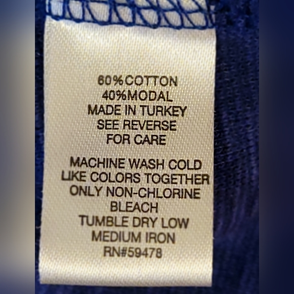 VINTAGE CYNTHIA ROWLEY Top! 😍✨️ - Picture 4 of 4